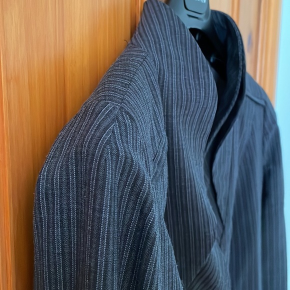 Stunning pinstripe tailored suit long blazer Christian Chenail for Muse - Picture 4 of 12